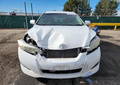 2009 Toyota Corolla Matrix z USA, uszkodzony, nr VIN 2T1KU40E09C122036